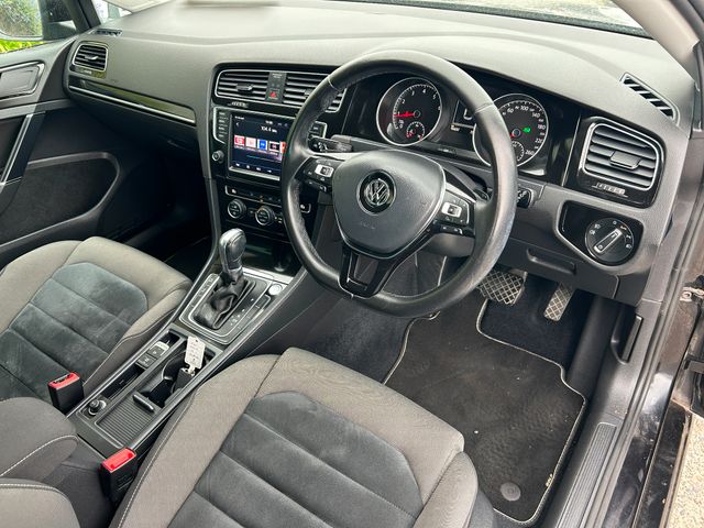 Image for 2017 Volkswagen Golf 1.4 PETROL HIGHLINE AUTOMATIC 5DR //SUMMER SALE €1, 000 REDUCTION//