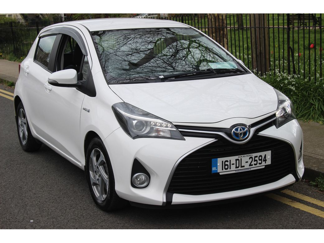 Image for 2016 Toyota Yaris Hybrid Luxury MC 5DR Auto