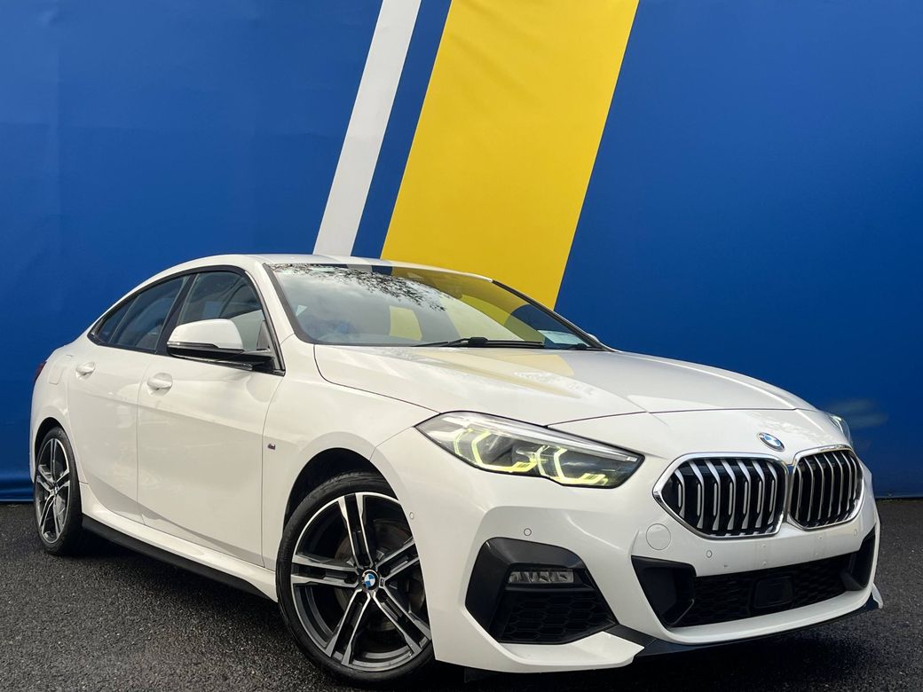 Image for 2020 BMW 2 Series 218d M-SPORT 2.0 AUTO // LEATHER M-SPORT INTERIOR // DIAMOND CUT ALLOYS // DUAL ZONE CLIMATE CONTROL