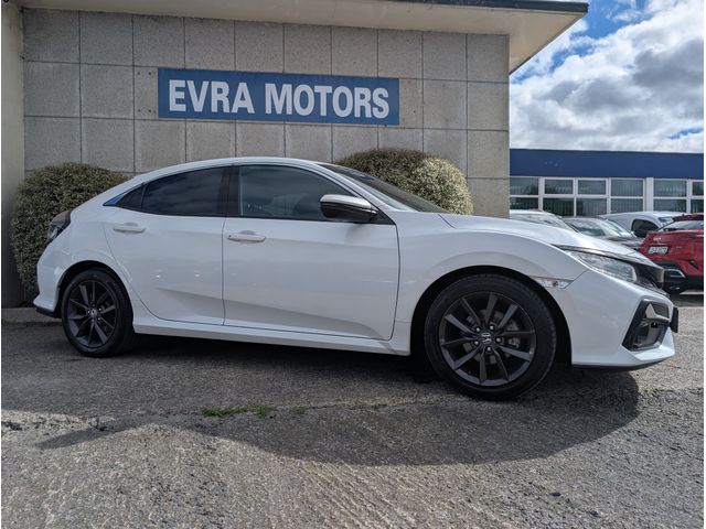 Image for 2021 Honda Civic 1.0 PETROL //LOW MILES//REVERSE CAMERA//ADAPTIVE CRUISE CONTROL//SAT NAV//FULL SERVICE HISTORY//