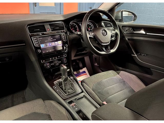 Image for 2014 Volkswagen Golf Highline 1.4TSi Auto DSG 