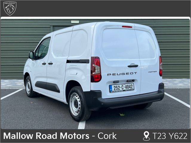Image for 2025 Peugeot Partner PRO PLUS 1.5 HDI 100 65