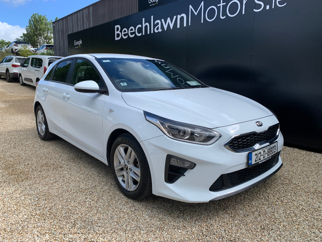 Image for 2021 Kia Ceed 1.6 CRDI K2 2 COMMERCIAL // PRICE EXCL. VAT // FULL KIA HISTORY // VERY LOW MILEAGE // EXCELLENT CONDITION // 09/26 CVRT // APPLE CARPLAY/ANDROID AUTO, REVERSE CAMERA AND CRUISE CONTROL // 