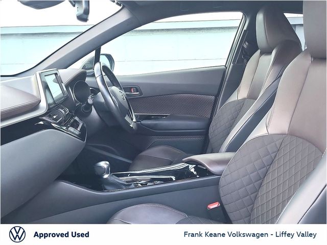 Image for 2018 Toyota C-HR SOL AUTO HYBRID 1.8 *FULL LEATHER* *DIAMOND CUT ALLOYS* *CARPLAY* *HEATED SEATS* *BLIND SPOT* *NEW NCT* *12 MONTHS FRANK KEANE WARRANTY* *FINANCE AVAILABLE*