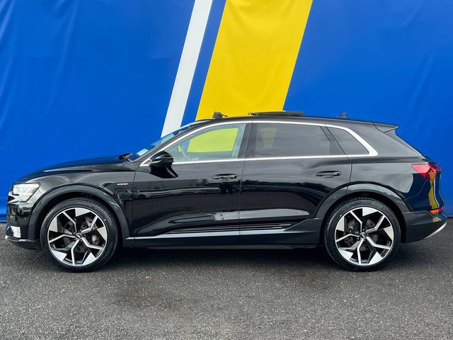 Image for 2021 Audi e-tron 50 QUATTRO // OPENING PAN ROOF // AIR SUSPENSION // NEW 22" RSQ8 ALLOYS