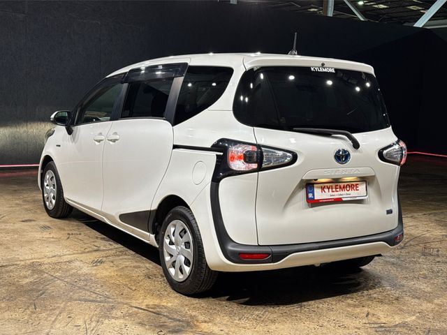 Image for 2017 Toyota Sienta 1.5 HYBRID 7 SEATER - TOYOTA SAFETY SENSE - REAR CAMERA