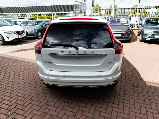 Image for 2016 Volvo XC60 2.0D4 SE LUXURY DELUXE 5DR ESTATE AUTOMATIC // MINT CONDITION WITH ONLY 98, 000 KMS // BUY WITH CONFIDENCE AA AND SIMI APPROVED DEALER 2025 // FINANCE ARRANGED // ALL TRADE INS WELCOME // 