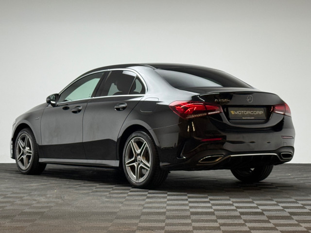 Image for 2020 Mercedes-Benz A Class 250E AMG LINE AUTO