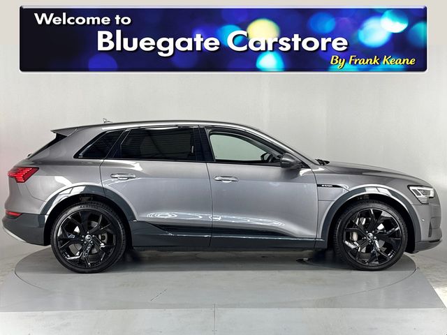 Image for 2020 Audi e-tron 50E TECHNIK QUATTRO**BLACK LEATHER INTERIOR**FRONT HEATED SEATS**DUAL CLIMATE CONTROL**TOUCH SCREEN MEDIA DISPLAY**REVERSE CAMERA**APPLECARPLAY**SATNAV**ELECTRIC TAILGATE**KEYLESS START**22"ALLOYS