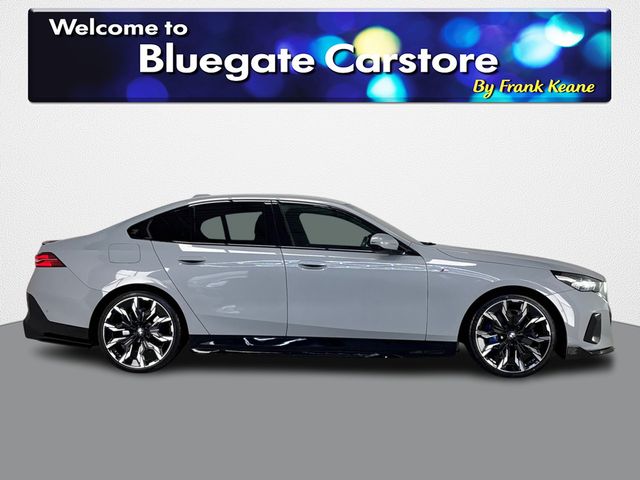Image for 2024 BMW i5 EDRIVE40 M SPORT NEW 21 ALLOYS"**NEW PERFORMANCE KIT**FULL BLACK LEATHER INTERIOR**FRONT HEATED SEATS**HEATED STEERING WHEEL**APPLE CARPLAY**360 CAMERA**PARKING SENSORS**ELECTRIC HANDBRAKE**