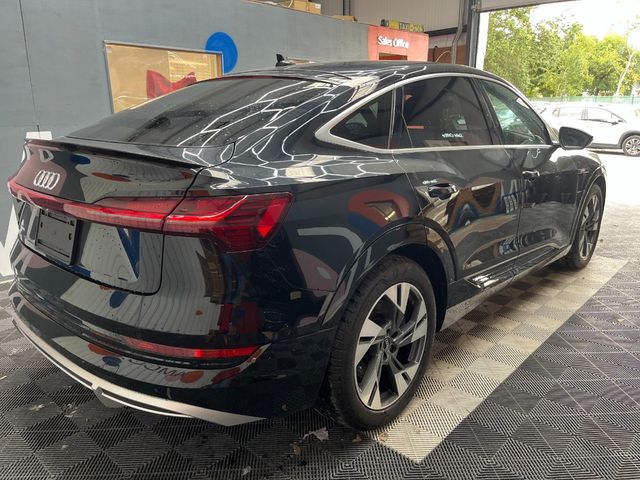Image for 2023 Audi e-tron 2023 AUDI E-TRON SPORTBACK QUATTRO S LINE AUTOMATIC / CRUISE CONTROL / PARKING CAMERA / ELECTRIC MEMORY & HEATED SEATS / PADDLE SHIFTERS / AMBIENT LIGHTS / APPLE CARPLAY AND MORE