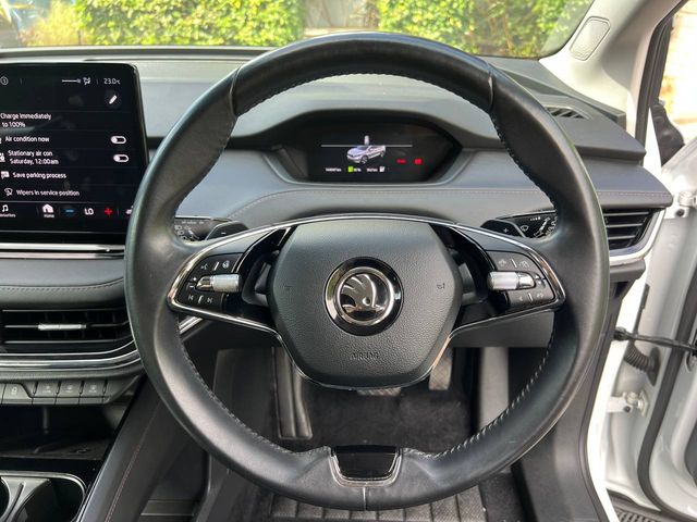 Image for 2022 Skoda Enyaq IV 80 77KWH // LEATHER HEATED SEATS // 360 PARKING SENSORS // DIGITAL CLUSTER