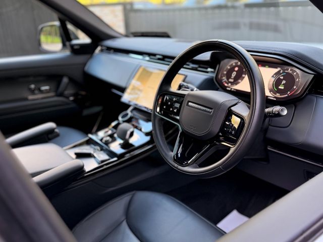Image for 2023 Land Rover Range Rover Sport 2023 (232) Range Rover Sport Dynamic SE 3.0 P440e