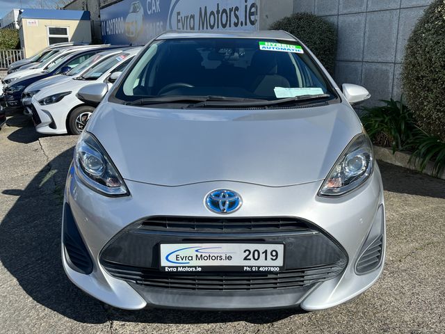Image for 2019 Toyota Aqua S STYLE AUTOMATIC HYBRID 1.5 PETROL //LOW MILES////KEYLESS ENTRY PUSH BUTTON START//REVERSE CAMERA//