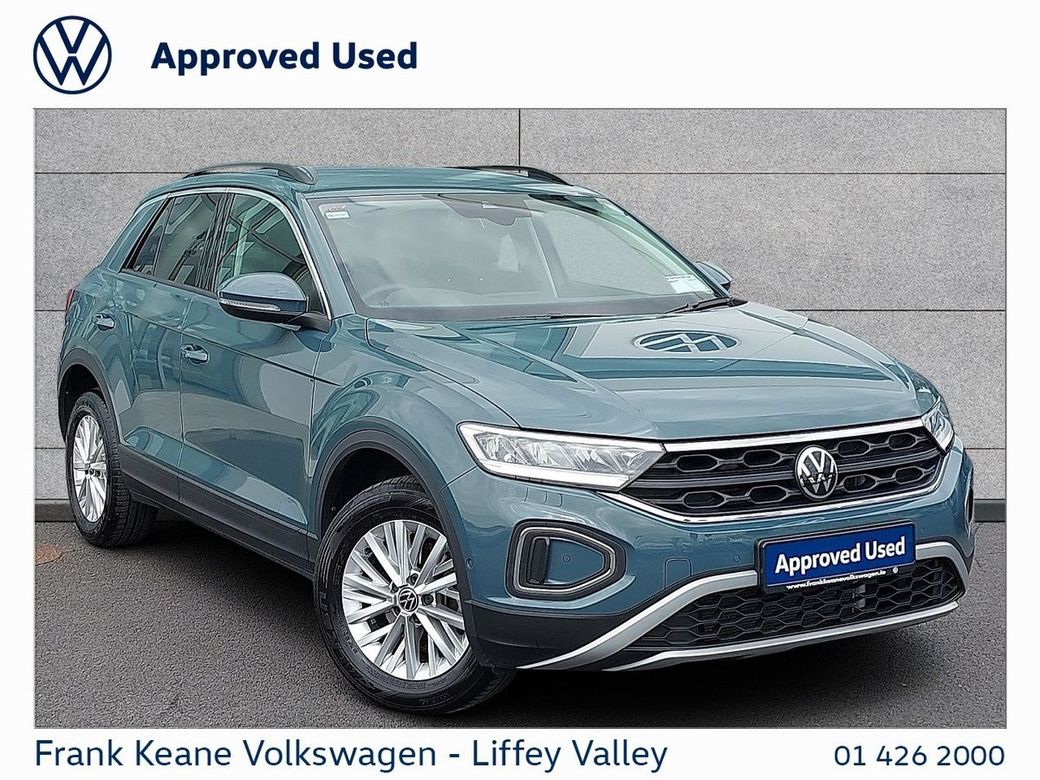 Image for 2024 Volkswagen T-Roc LIFE 1.0 TSI 110HP *PETROLEUM BLUE* *CARPLAY & ANDROID AUTO* *PCP AVAILABLE* *FRONT & REAR SENSORS*