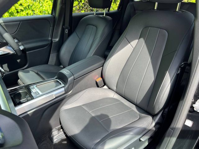 Image for 2025 Mercedes-Benz EQB 250+ SPORT EXECUTIVE 7-SEATER // VERY LOW MILEAGE // VIRTUAL COCKPIT // 360 PARKING CAMERAS
