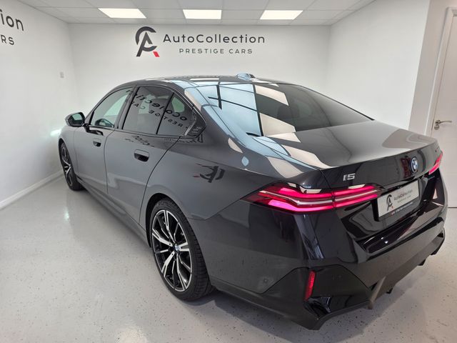 Image for 2025 BMW i5 **TECH & COMFORT PACK**