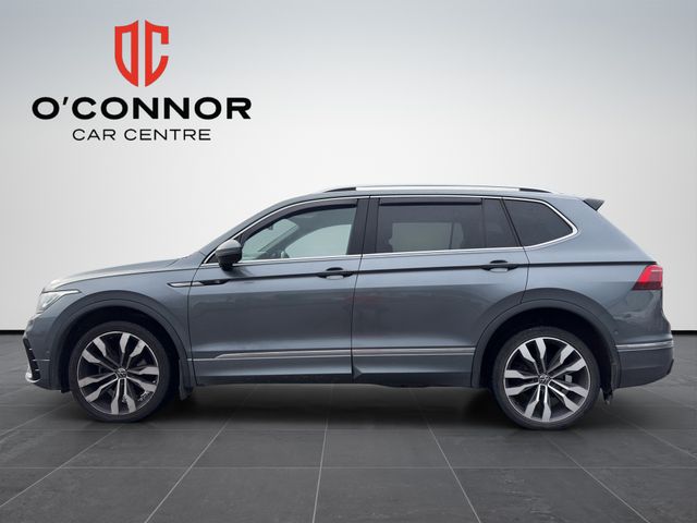 Image for 2022 Volkswagen Tiguan Allspace 2.0D AUTO R-LINE "Pan roof above you, DSG doing the work for you — driving doesn’t get easier than this"