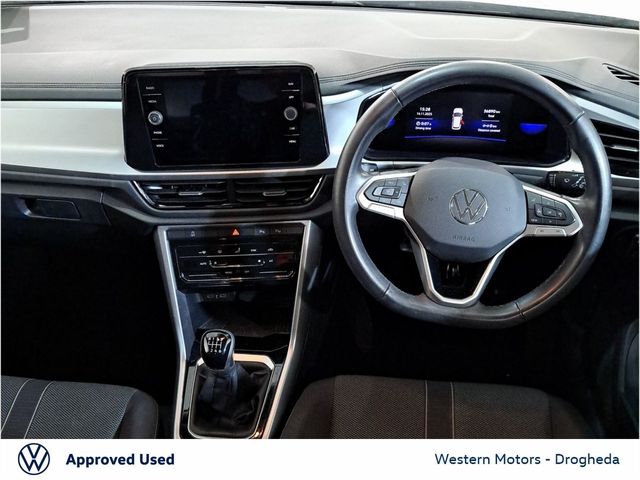 Image for 2023 Volkswagen T-Roc Life 1.0 TSI 110HP