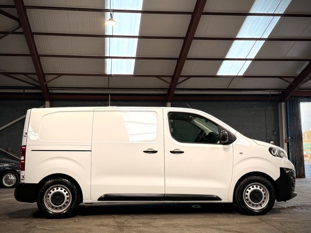 Image for 2023 Peugeot Expert BLUEHDI PROFESSIONAL PREMIUM L1 // SAME DAY FINANCE 