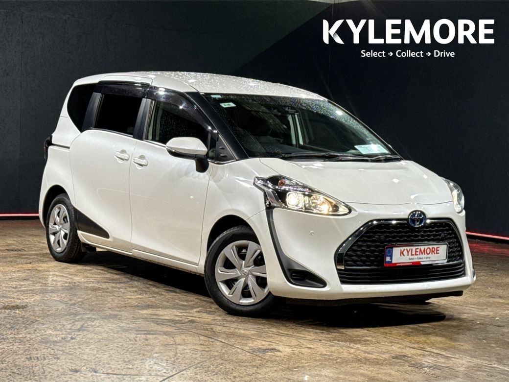 Image for 2021 Toyota Sienta 1.5 HYBRID 7 SEATER - PUSH BUTTON START/STOP - CRUISE CONTROL - REAR CAMERA