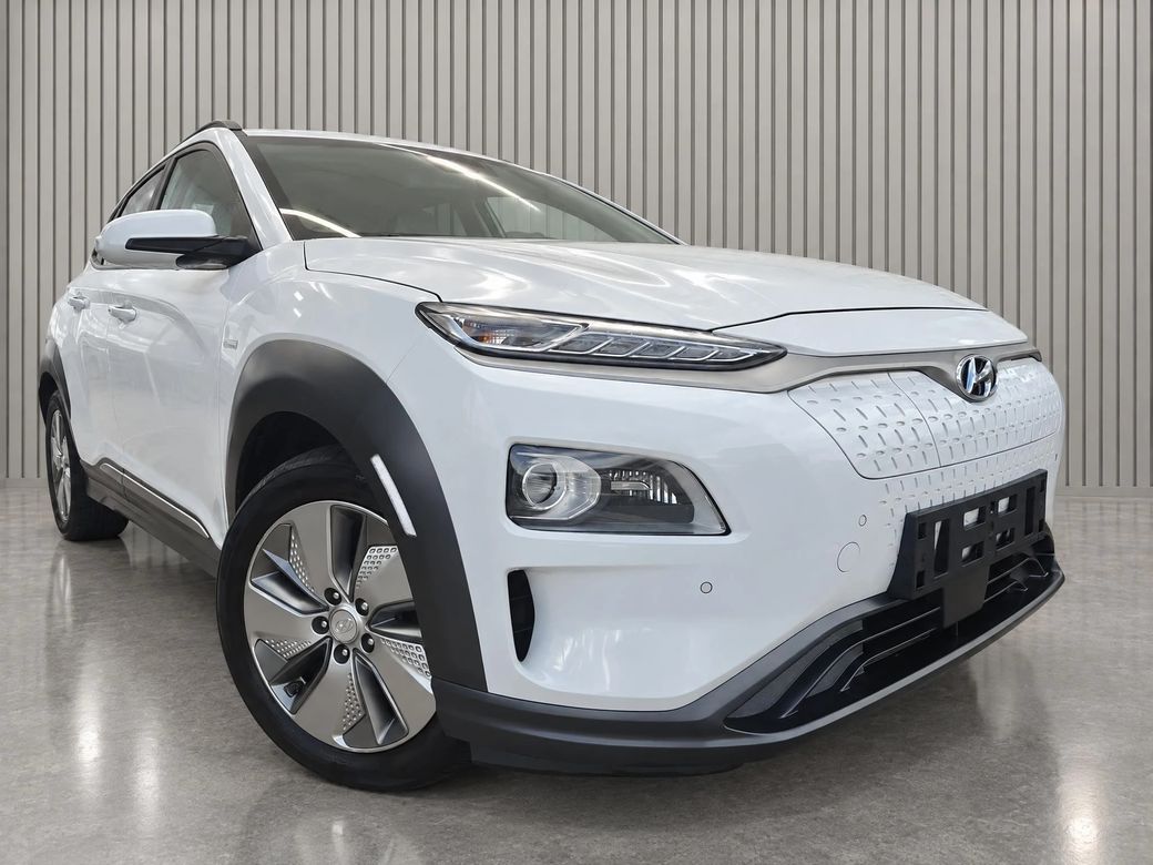Image for 2020 Hyundai Kona PREMIUM 95%SOH