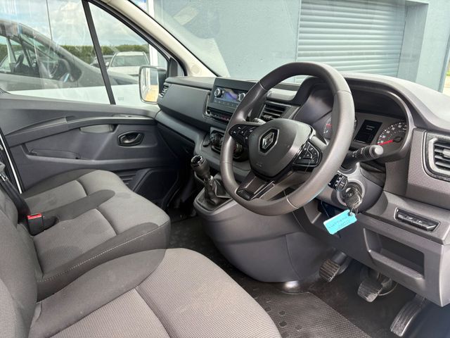 Image for 2024 Renault Trafic 