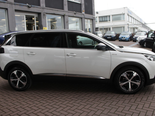 Image for 2020 Peugeot 5008 2.0HDI GT-LINE 5DR 7 SEATER AUTO // HUGE SPEC //1 OWNER WITH ONLY 113, 000 KM'S // BUY WITH CONFIDENCE AA AND SIMI APPROVED DEALER 2026 // FINANCE ARRANGED // ALL TRADE INS WELCOME // 