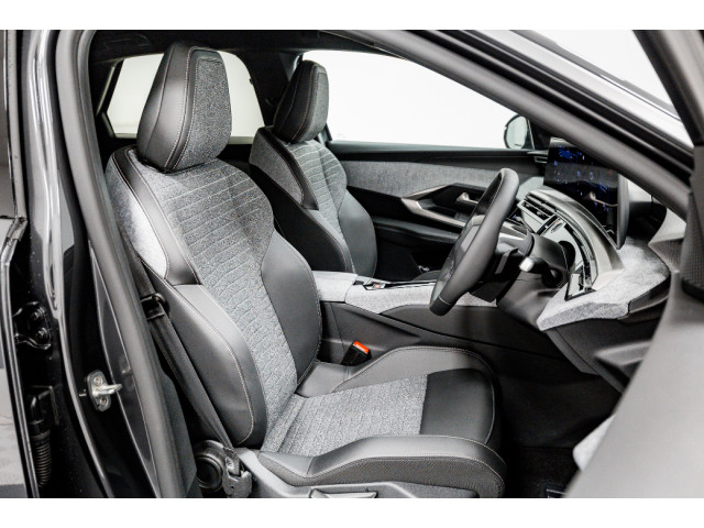 Image for 2026 Peugeot 3008 Allure Hybrid Auto 145HP - includes Protection pack - Gap, CRI or Peugeot Protect