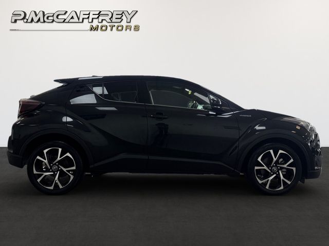 Image for 2017 Toyota C-HR 1.8 HYBRID LUNA SPORT