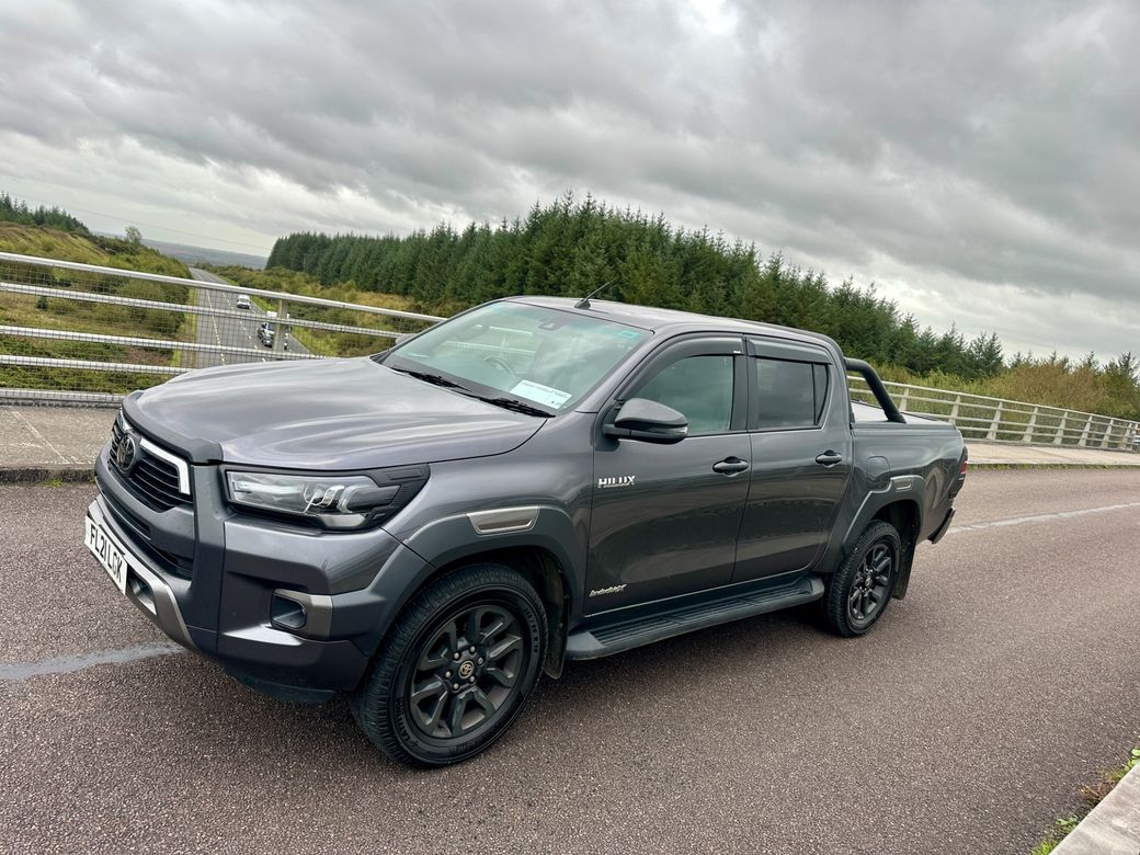 Image for 2021 Toyota Hilux INVINCIBLE X 4WD D-4D DCB