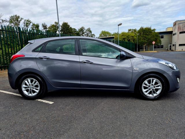 Image for 2014 Hyundai i30 1.6 Diesel Deluxe