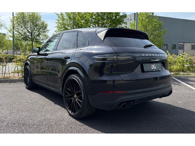 Image for 2022 Porsche Cayenne V6 E-HYBRID AUTO 456BHP *1 OWNER *FRESH NCT *SUNROOF