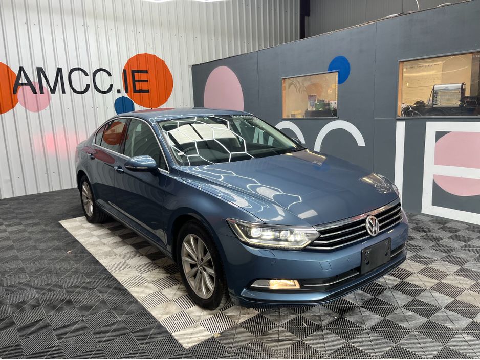 Image for 2015 Volkswagen Passat 1.4 TSI HIGH LINE / 120k KMs / REVERSE CAMERA , ADAPTIVE CRUISE & MORE