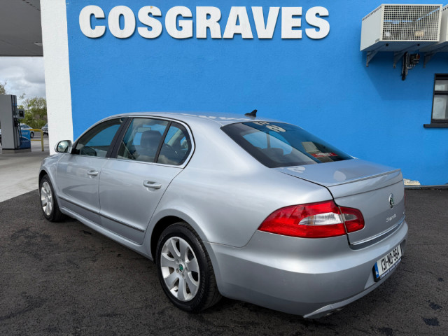 Image for 2013 Skoda Superb AMB GL 1.6tdi 105HP 4DR * HEATED SEATS / BLUETOOTH * 