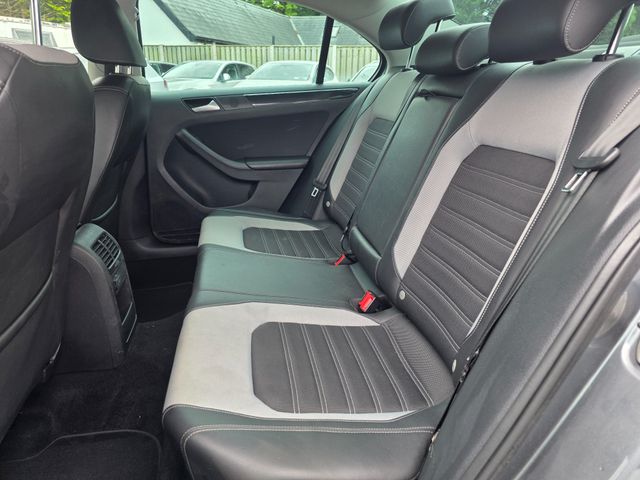 Image for 2017 Volkswagen Jetta 2.0 TDI HIGHLINE // LOW MILEAGE // NEW NCT TILL 07/28