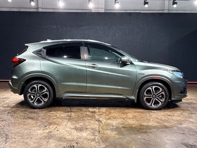 Image for 2020 Honda Vezel HYBRID 1.5L AUTOMATIC - ALLOY WHEELS - MULTI FUNCTION STEERING WHEEL - CRUISE CONTROL - HEATED SEATS - REVERSE CAMERA