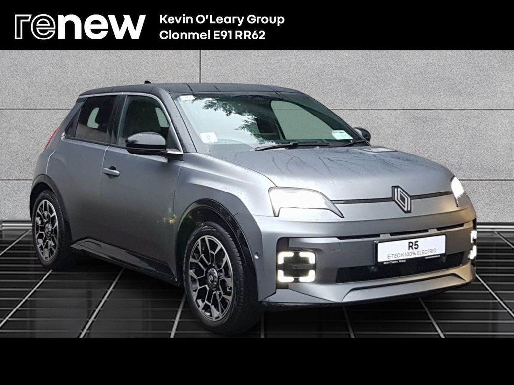 Image for 2026 Renault 5 Roland Garros 52kWh 150hp