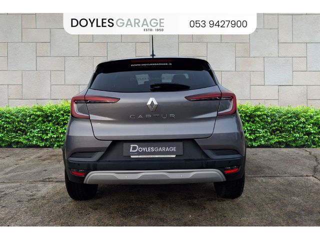 Image for 2022 Renault Captur Limited 1.0 TCe Petrol 90bhp
