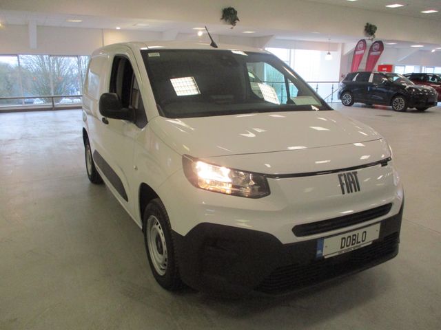 Image for 2026 Fiat Doblo TECHNICO SWB 1.5 DSL AUTO 130 BHP 650 KG-CAMERA-CRUISE-BLUETOOTH-SAT NAV-CARPLAY