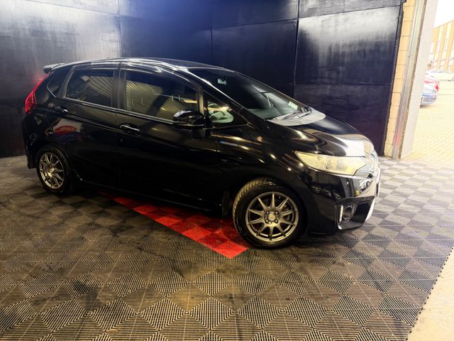 Image for 2014 Honda Fit DAA GP5