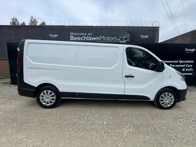 Image for 2021 Renault Trafic 2.0 DC 120 PS LL30 BUSINESS LWB // PRICE EXCL. VAT // ONE OWNER // GREAT CONDITION // 05/26 CVRT // 