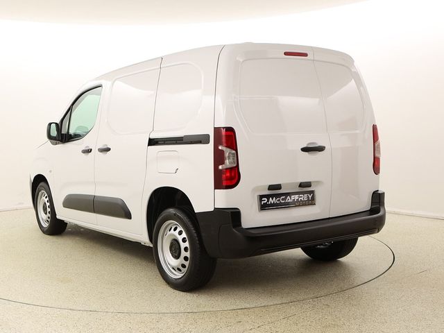 Image for 2023 Citroen Berlingo 
