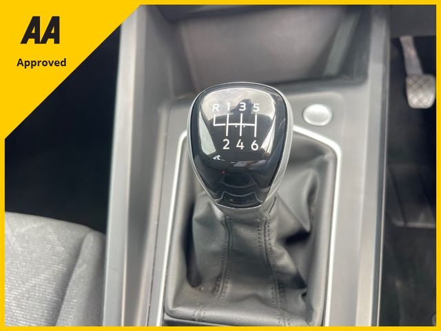 Image for 2022 Volkswagen Golf LIFE TDI