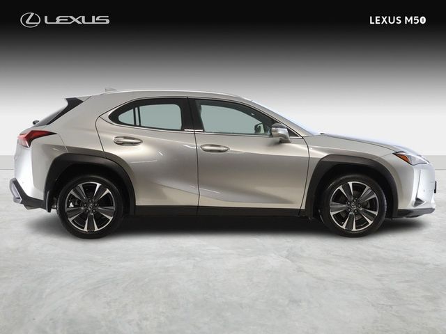 Image for 2023 Lexus UX 250H Dynamic