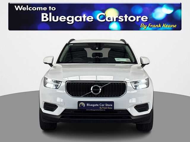 Image for 2020 Volvo XC40 T3**DIGITAL DASH**TOUCH SCREEN MEDIA DISPLAY**PARKING SENSORS**BLUETOOTH**KEYLESS START**FULL CLOTH INTERIOR**ELECTRIC HANDBRAKE**ISOFIX**FINANCE AVAILABLE**
