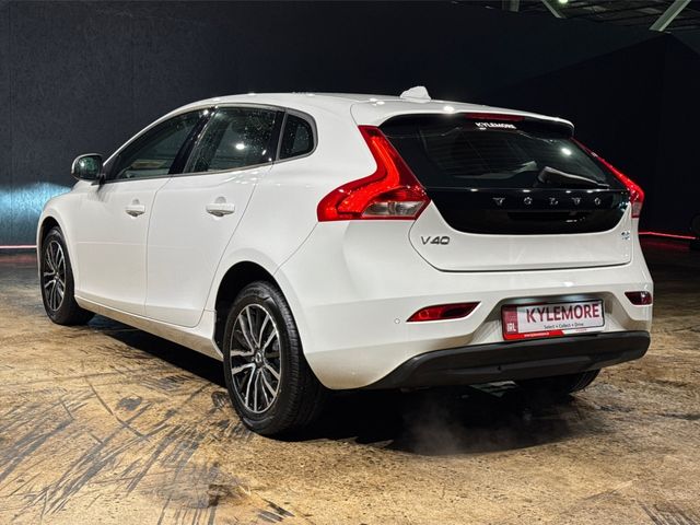 Image for 2019 Volvo V40 T2 KENETIC - FACTORY ALLOYS - REVERSE CAMERA/PARKING RADAR