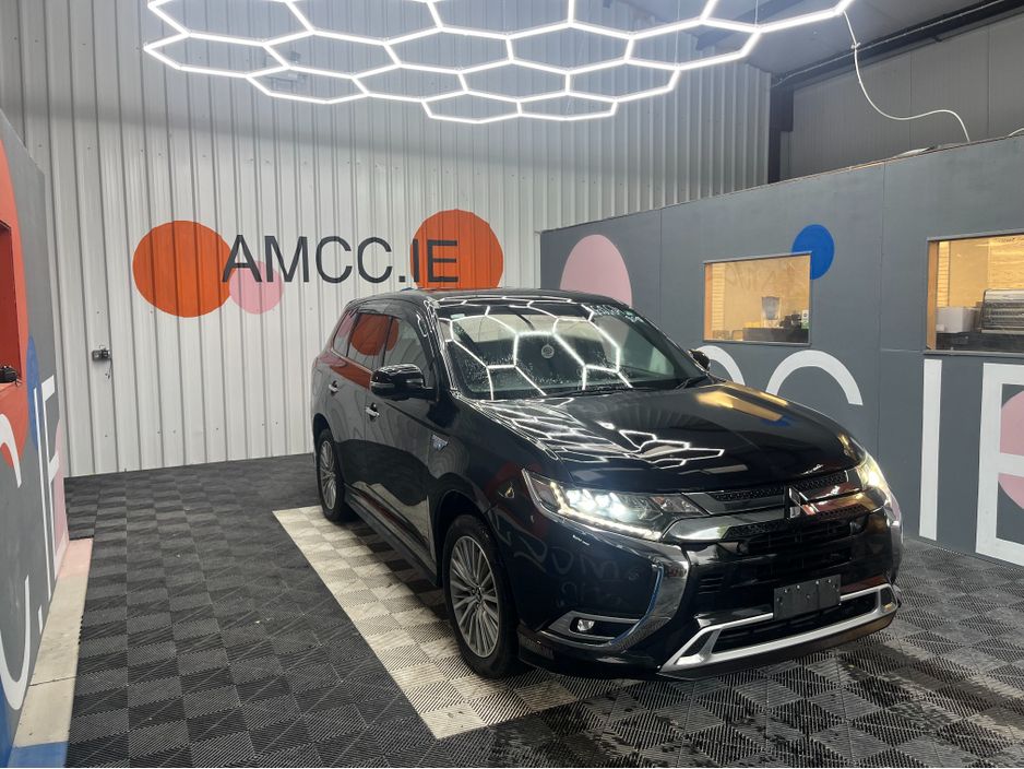 Image for 2018 Mitsubishi Outlander €20950! OUTLANDER 2.4 HYBRID / 93k KMs / HEATED LEATHER , HEATED STEERING WHEEL , REVERSE CAMERA , ADAPTIVE CRUISE & MORE