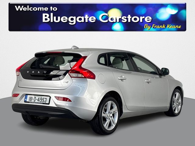 Image for 2018 Volvo V40 D2 MOMENTUM AUTO**BLUETTOTH MEDIA**REVERSE CAMERA**PARKING SENSORS**CREAM LEATHER INTERIOR**SEMI DIGITAL DASHBOARD**MULTIFUNCTIONAL STEERING WHEEL**AIR CONDITIONING**ISOFIX**FINANCE AVAILABLE**