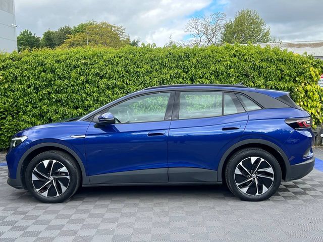 Image for 2023 Volkswagen ID.4 PURE LIFE 52KWH // LOW MILEAGE // DIAMOND CUT ALLOYS // PARKING SENSORS